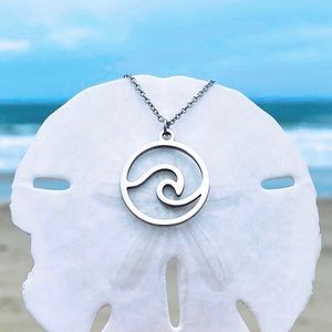 Silver Wave Necklace, New!!